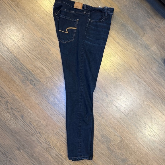 American Eagle Outfitters Denim - American Eagle Outfitters Women's Dark Jeans never worn. Took tags off